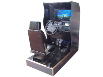 这是一款最适合驾校用的汽车驾驶员模拟器